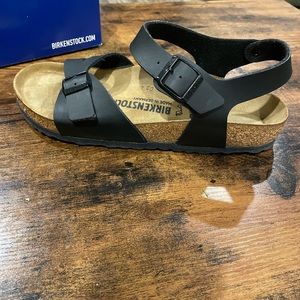 NEW Women’s Birkenstocks - Rio Black